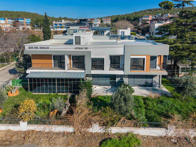 ALIAĞA YALI MAH. DENIZ GÖREN KİRALIK 4+1 TRIPLEKS VILLA