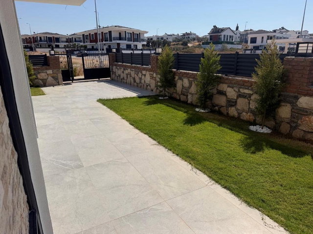 DİDİM’DE SIFIR MÜSTAKİL GİRİŞLİ VE OTOPARKLI 3+1 SATILIK VİLLA