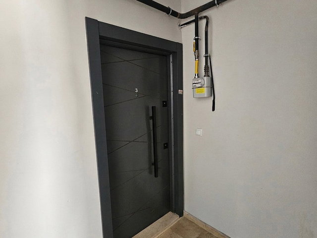 ARİFİYE HANLI MERKEZ’DE 2025 YAPIMI 2+1 DAİRE | YERDEN ISITMALI | BALKONLU