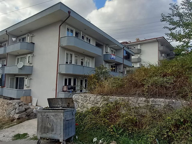 SERDİVAN KEMALPAŞA DA REMAX MAVİ DEN EŞYALI KİRACILI 1+1 3.KAT
