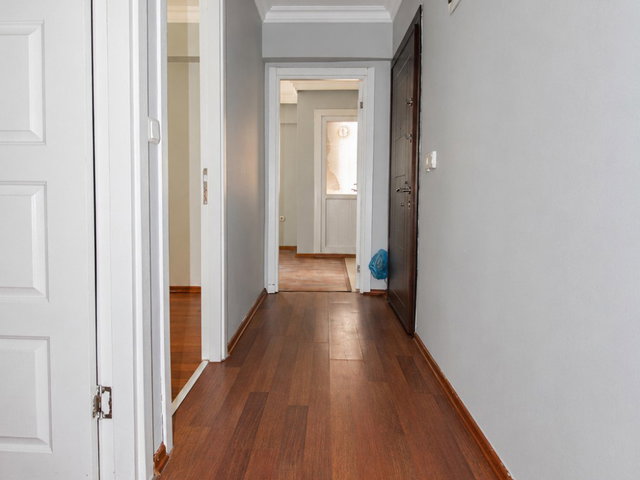 EVKA 3'TE EĞİTİM KURUMLARI VE EGE ÜNİVERSİTESİ YAKINI, TEMİZ 2+1 DAİRE