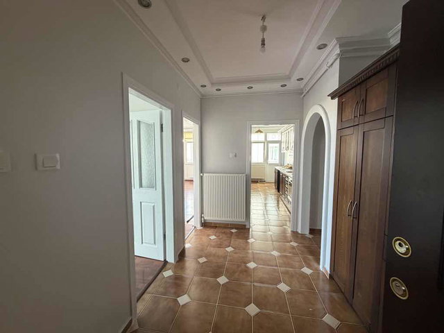 ATATÜRK BULVARI CEPHELİ 145 M² 3+1 DENİZ MANZARALI KİRALIK DAİRE