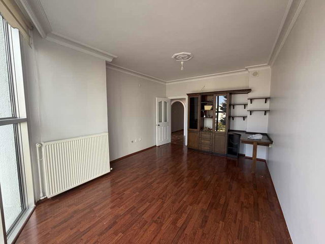 ATATÜRK BULVARI CEPHELİ 145 M² 3+1 DENİZ MANZARALI KİRALIK DAİRE