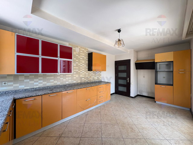 REMAX AVLU'DAN MEZİTLİ MENDERES’TE SİTE İÇİ KİRALIK 3+1