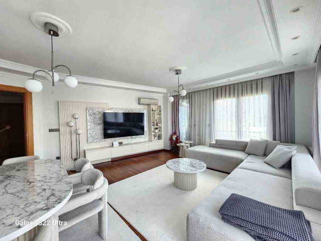 KASRI LENA SİTESİ’NDE F BLOK’TA GENİŞ 3+1  SATILIK DAİRE