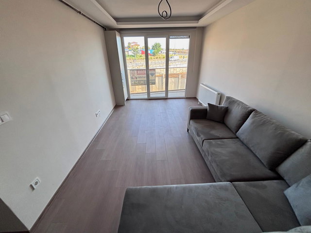MALTEPE AYDINEVLER VİVA BİEN HASTANE KARŞISI BALKONLU FULLEŞYALI
