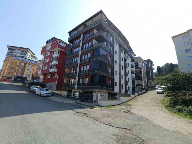 RE/MAX NADİR’DEN GEDİKKAYA’DA DENİZ VE DOĞA MANZARALI KİRALIK DAİRE