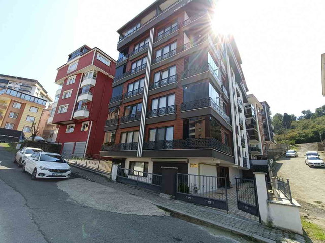RE/MAX NADİR’DEN GEDİKKAYA’DA DENİZ VE DOĞA MANZARALI KİRALIK DAİRE