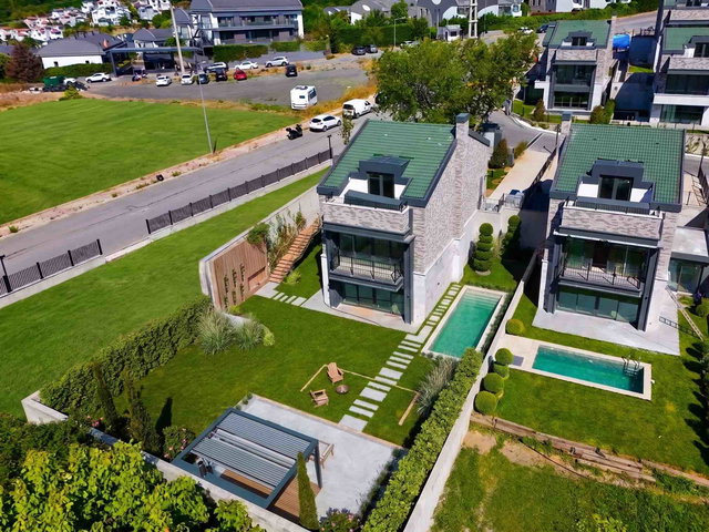 ZEKERİYAKÖY SEBA NEVA'DA KİRALIK ÖZEL HAVUZLU MÜSTAKİL VİLLA | SİTENİN EN ÖZEL KÖŞE VİLLASI