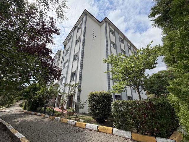 REMAX MAVİ’DEN KORUCUKTA KİRALIK 3+1 GİRİŞ KAT DAİRE