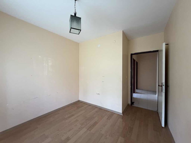 REMAX MAVİ’DEN KORUCUKTA KİRALIK 3+1 GİRİŞ KAT DAİRE