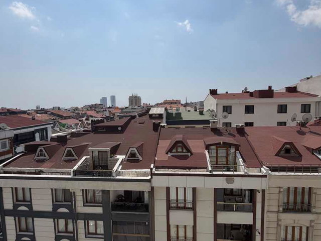 REMAX OZAN TANDOĞAN^DAN 3+1 TOKİ FERAH NEZİH MERKEZİ LOKASYONDA