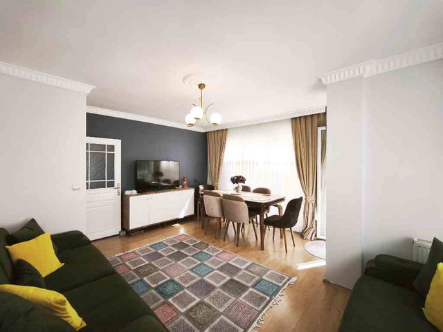 BEYLİKDÜZÜ’NDE 2016 YAPIMI, DOĞU CEPHE 3+1 | 110 M² BRÜT | BALKONLU | KREDİYE UYGUN