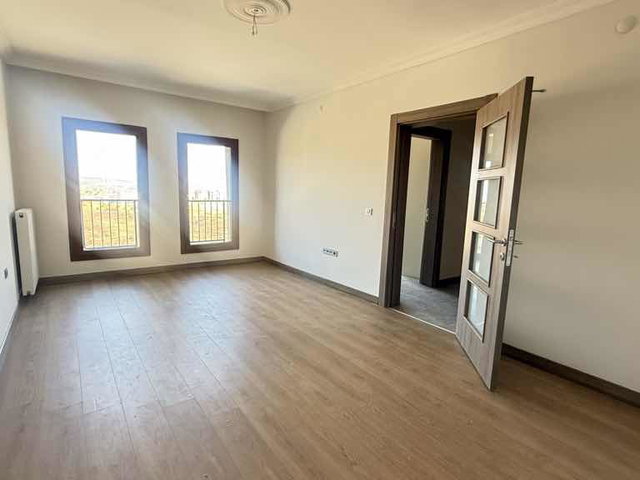 REMAX YAZ TOKİ YENİ BLOKLARDA KİRALIK 2+1 ARA KAT DAİRE