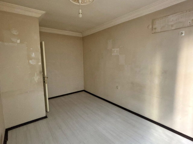 ANTALYA KEPEZ KARŞIYAKA’DA 2+1 GİRİŞ KAT KİRALIK DAİRE