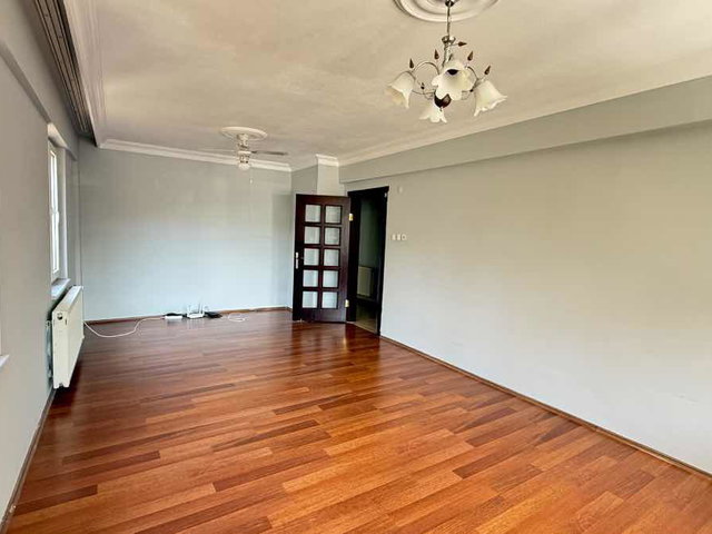 REMAX YAZ BAHÇELİEVLER ASSUVA PARK YANI 3+1 ARA KAT  KİRALIK DAİRE