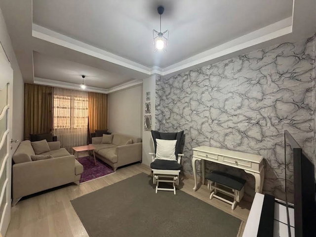 ESENLER FATIH MAHALLESI'NDE KREDIYE UYGUN, KULLANIŞLI 2+1 BAHÇELI DAIRE