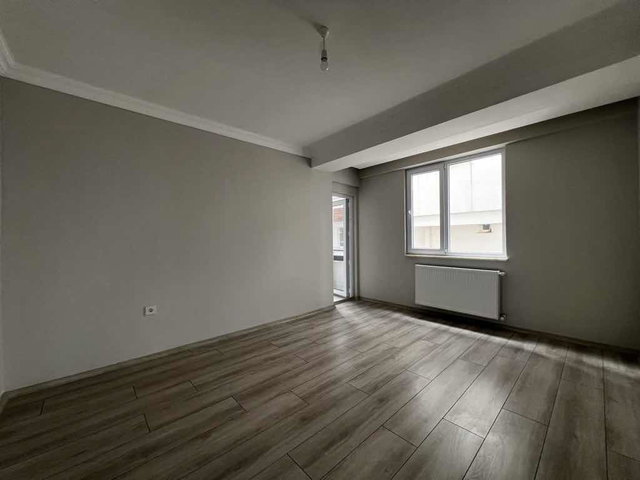 SAMSUN TEKKEKÖY’DE SIFIR 2+0 | 2 BANYO | BALKONLU | DOĞALGAZ KOMBİLİ KİRALIK DAİRE