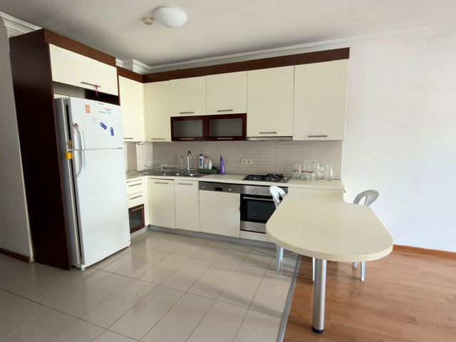 İZMİR MAVİŞEHIR SOYAK'TA KİRALIK 1+1 DAİRE