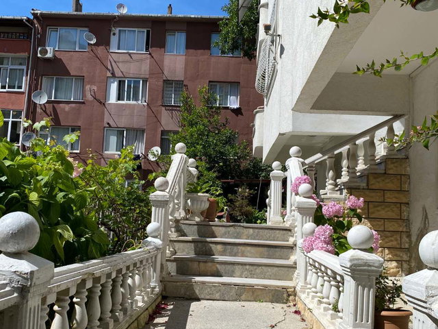 BEŞİKTAŞ DİKİLİTAŞTA 3+1 BALKONLU TAŞINMAYA HAZIR