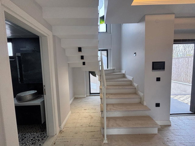 REMAXHÜR GAMZE TOPÇU'DAN KIRKPINAR’DA SATILIK SIFIR 3+1 MÜSTAKIL VILLA