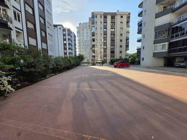 REMAX PİN'DEN MİMARSİNAN ELİT SİTESİNDE KİRALIK ARAKAT 3+1 DAİRE