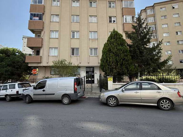 KARTAL KARLIKTEPE MAH KİRALIK 3+1 ASANSÖR OTOPARK