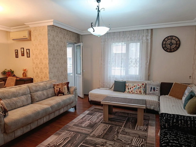 AVCILAR’DA 3+1 | 135 M² NET | BALKONLU | DOĞALGAZ KOMBİLİ | EŞYASIZ KİRALIK DAİRE