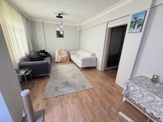 NURTEPE’DE ÇİFT CEPHELİ 2+1 BALKONLU ARA KAT DAİRE