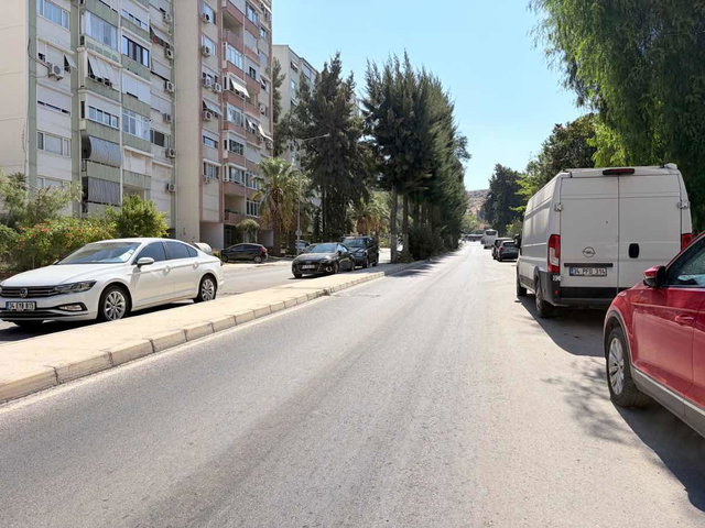FAHRETTİN ALTAY MEYDANINA YAKIN 3+1 KİRALIK DAİRE