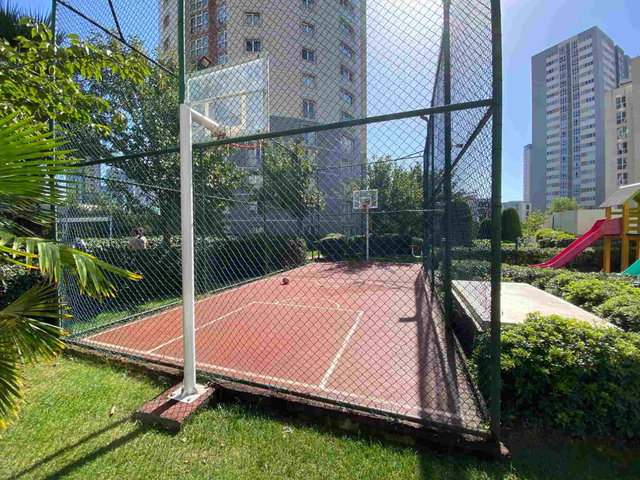 ATAŞEHIR AĞAOĞLU STARLAND 138 M2 ARA KAT KIRALIK 2+1 DAIRE