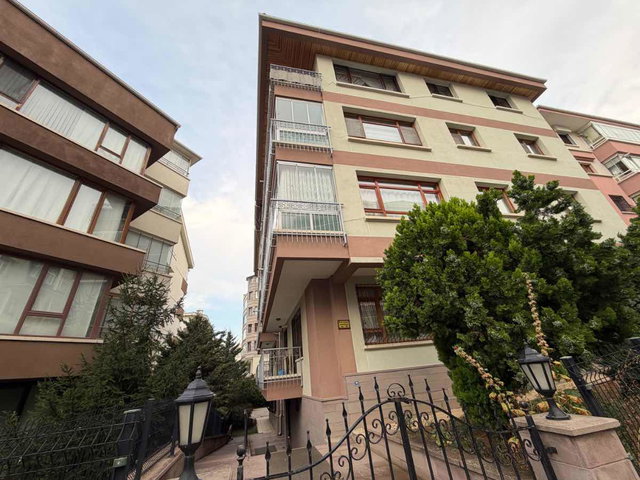 ÇANKAYA HİLAL MAH DE 3+1 BOŞ BALKONLU SATILIK DAIRE