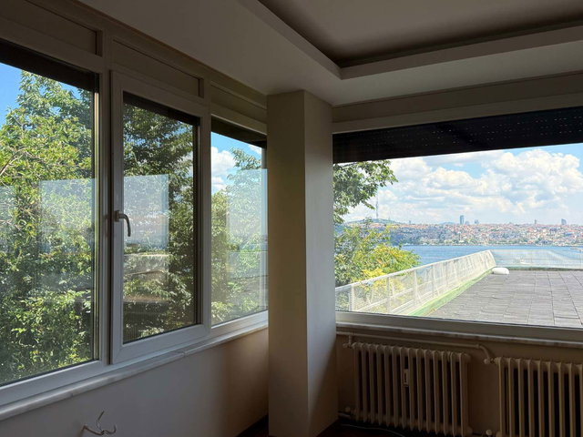 334M2 PANORAMİK BOĞAZ MANZARALI VE KAPALI OTOPARKLI 3.5+1 DAİRE