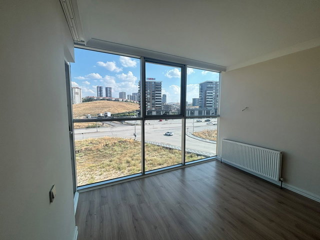 RELAX YAŞAMKENT SİTESİNDE EBEVEYN BANYOLU 2+1 KİRALIK BOŞ DAİRE