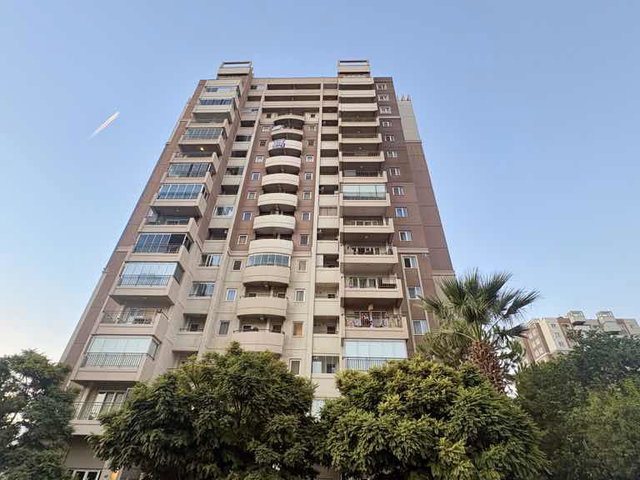 MAVİŞEHİR SOYAK A SİTESİNDE MANZARALI VE TADİLATLI SATILIK 1+1 DAİRE