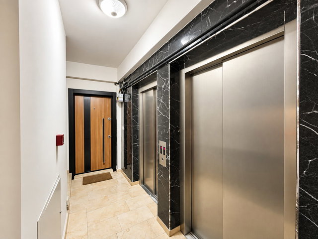KARTAL TOPSELVİ MAHALLESİ’NDE CADDE ÜZERİNDE KİRALIK 2+1 DAIRE