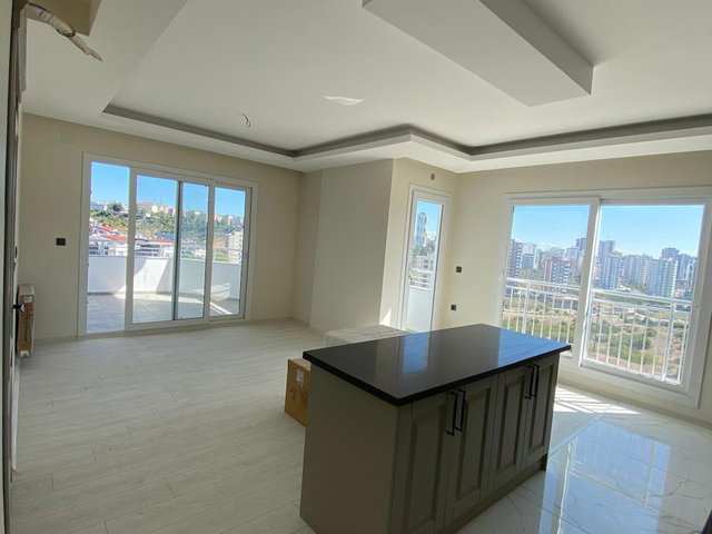 RE/MAX OVA’DAN ÇUKUROVA ESENTEPE MAHALLESİ’NDE SIFIR 4+1 KİRALIK DAİRE