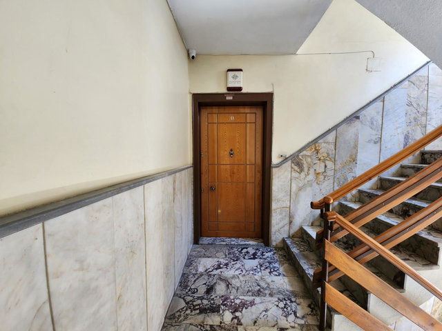 REMAX BEYAZ ÇEKİRGE CADDE ÜSTÜ KİRALIK 2 + 1 GENİŞ DAİRE