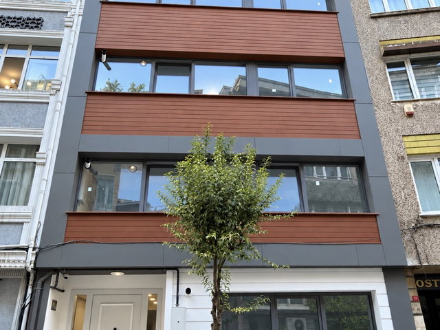 REMAX PRO ŞİŞLİ MERKEZ LÜKS KİRALIK 1+1 DAİRE METRO 5 DK