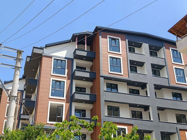 İZMİT GÜNDOĞDU MAH. BOĞAZOVA CAD.2+1 SIFIR ARAKAT DAİRE
