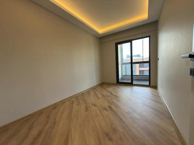GÖKDELENLER BÖLGESİNDE BULVARA CEPHE KİRALIK LÜKS 2+1