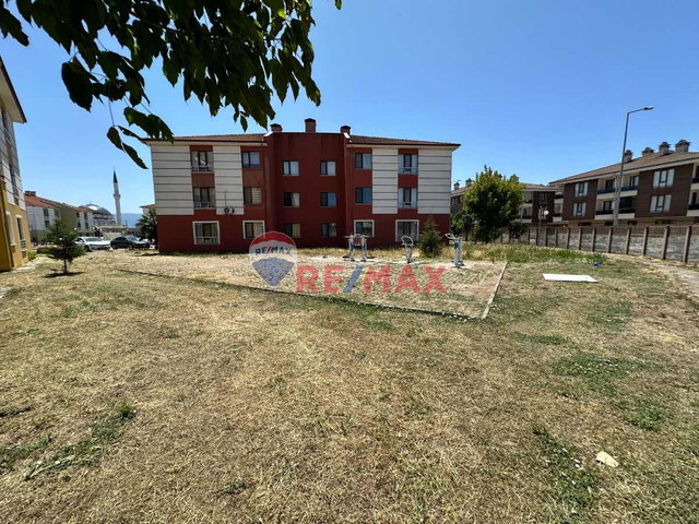 REMAX DİA'DAN PRESTİJ-2 SİTESİ 3+1 EBEVEYN BANYOLU GİYİNME ODALI