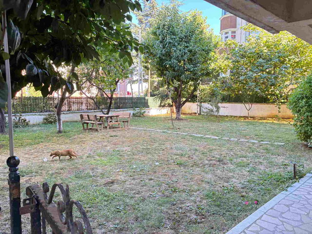 METRO YANI SEVGİ SİTESİ'NDE 160M² MANZARALI 3+1 DAİRE