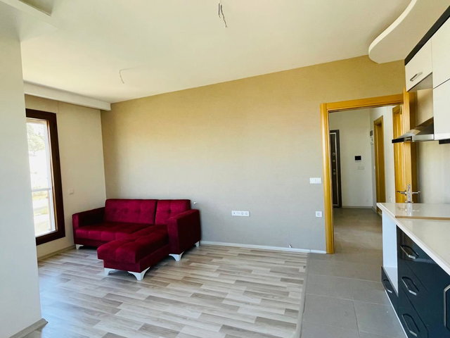 YELKİ OKULLAR BÖLGESİ CADDE ÜZERİ 2+1 SATILIK DAİRE
