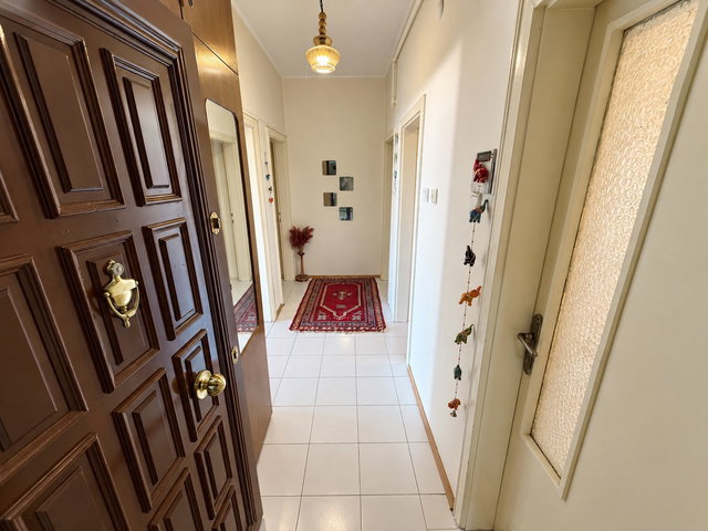 AZİZİYE MAH CİNNAH CAD 2 BİNA UZAKLIKTA SATILIK 3+1 MANZARALI DAİRE