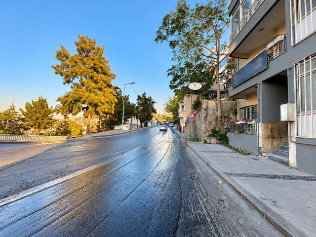 KONAK VARYANT'TA EŞYALI KİRALIK DENİZ VE ŞEHİR MANZARALI 3+1