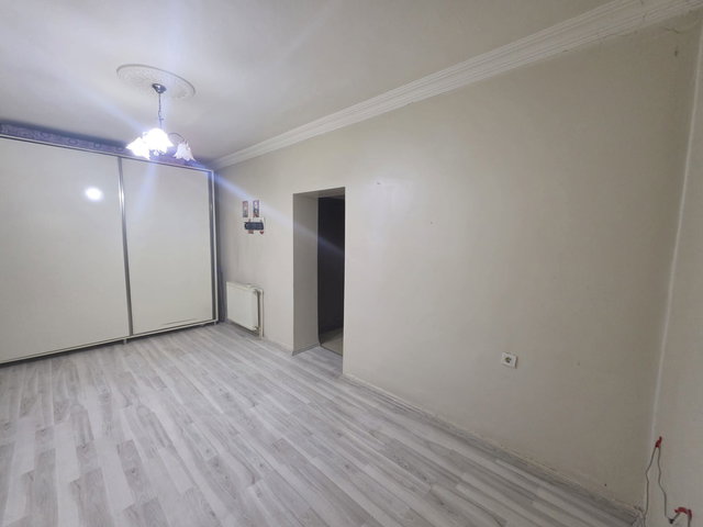 İNCESU MAH’DE BAHÇE KATI 1.5+1 KOMBİLİ KİRALIK DAİRE