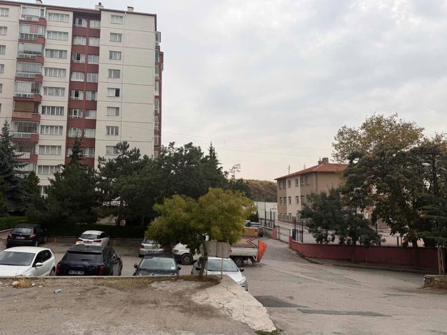 TURTAŞ SITESINDE YAPILI 3+1 SATILIK DAIRE