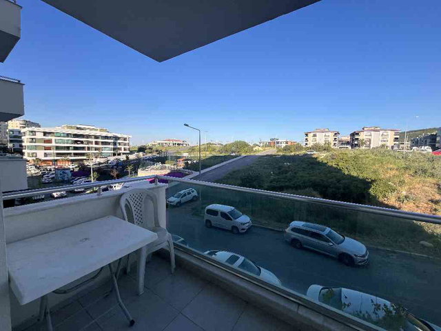 ALİAĞA SN PARK HAVUZLU SİTEDE FULL EŞYALI KİRALIK 1+1 DAİRE