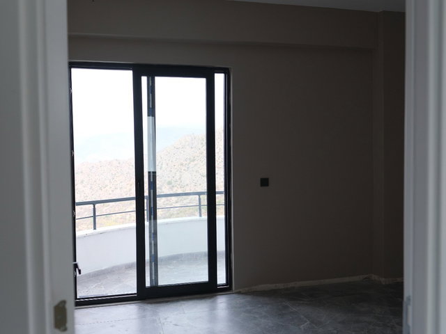 RE/MAX RABİA SARAÇTAN AMASYADA SATILIK LÜKS VİLLA